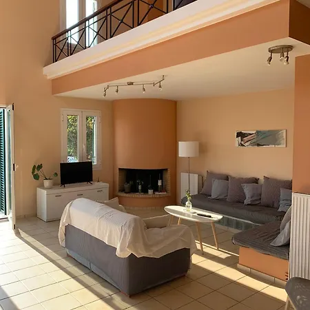 Casa T With Amazing Views In Corfu ヴィラ